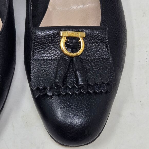 SALVATORE FERRAGAMO Black Leather Women's Kitten Heel Loafers Size 8B - Picture 4 of 11